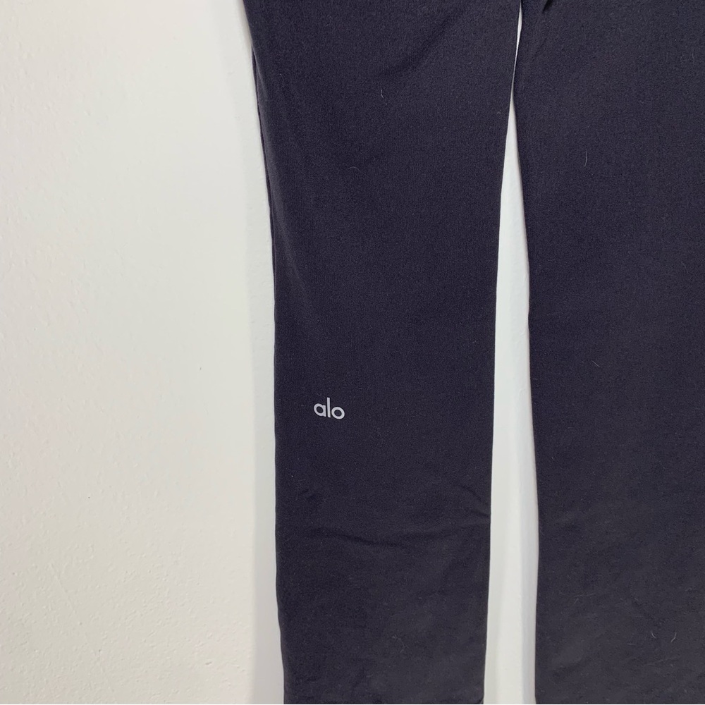ALO Yoga airbrush high-waist flutter Black Leggings - Picture 6 of 16